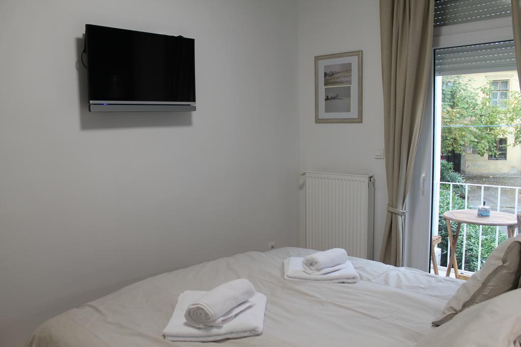 Caelestis Apartment Zagabria Esterno foto